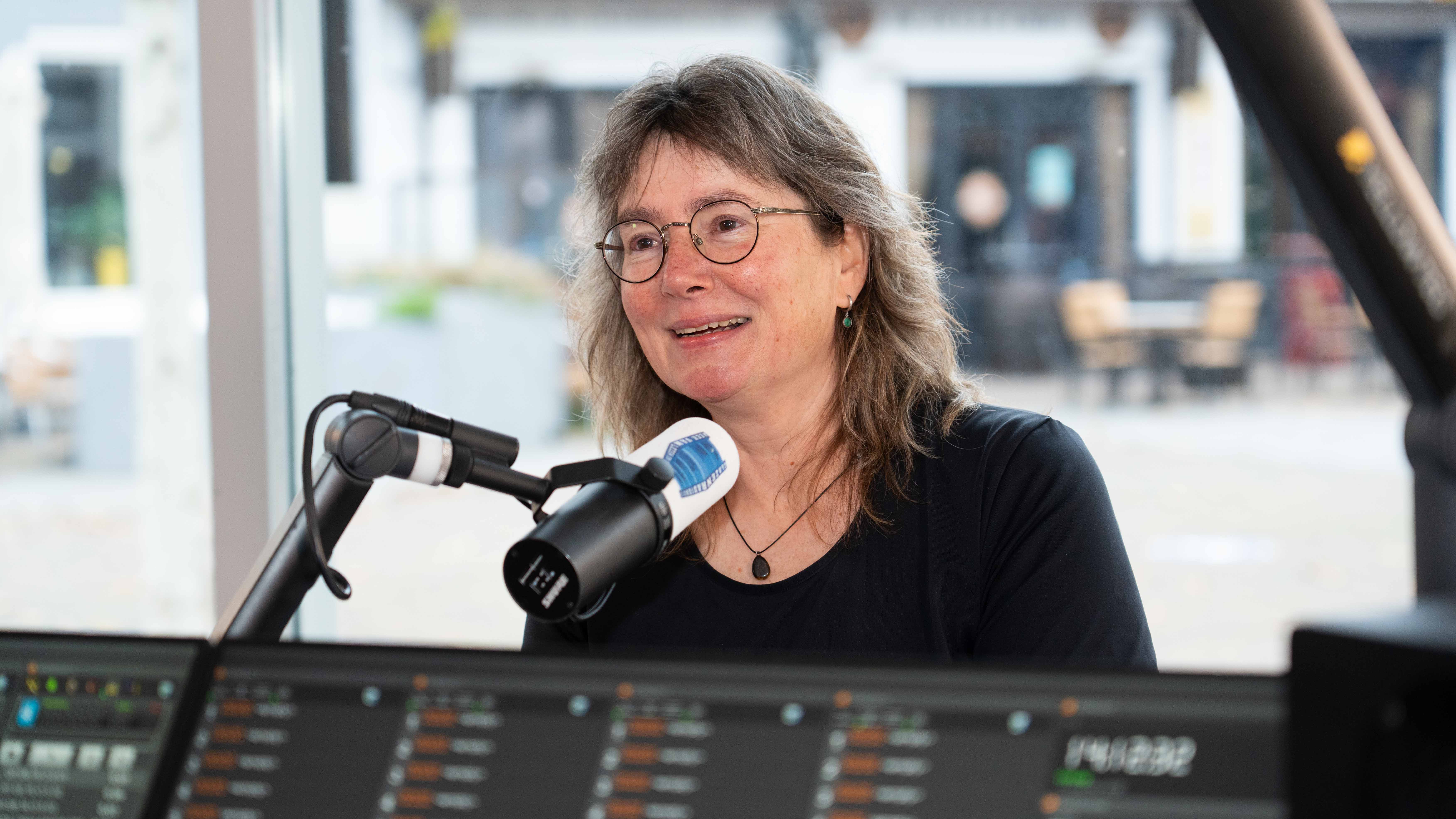 [VIDEO] Jeannemieke Hectors te gast in het Glazen Radiohuis