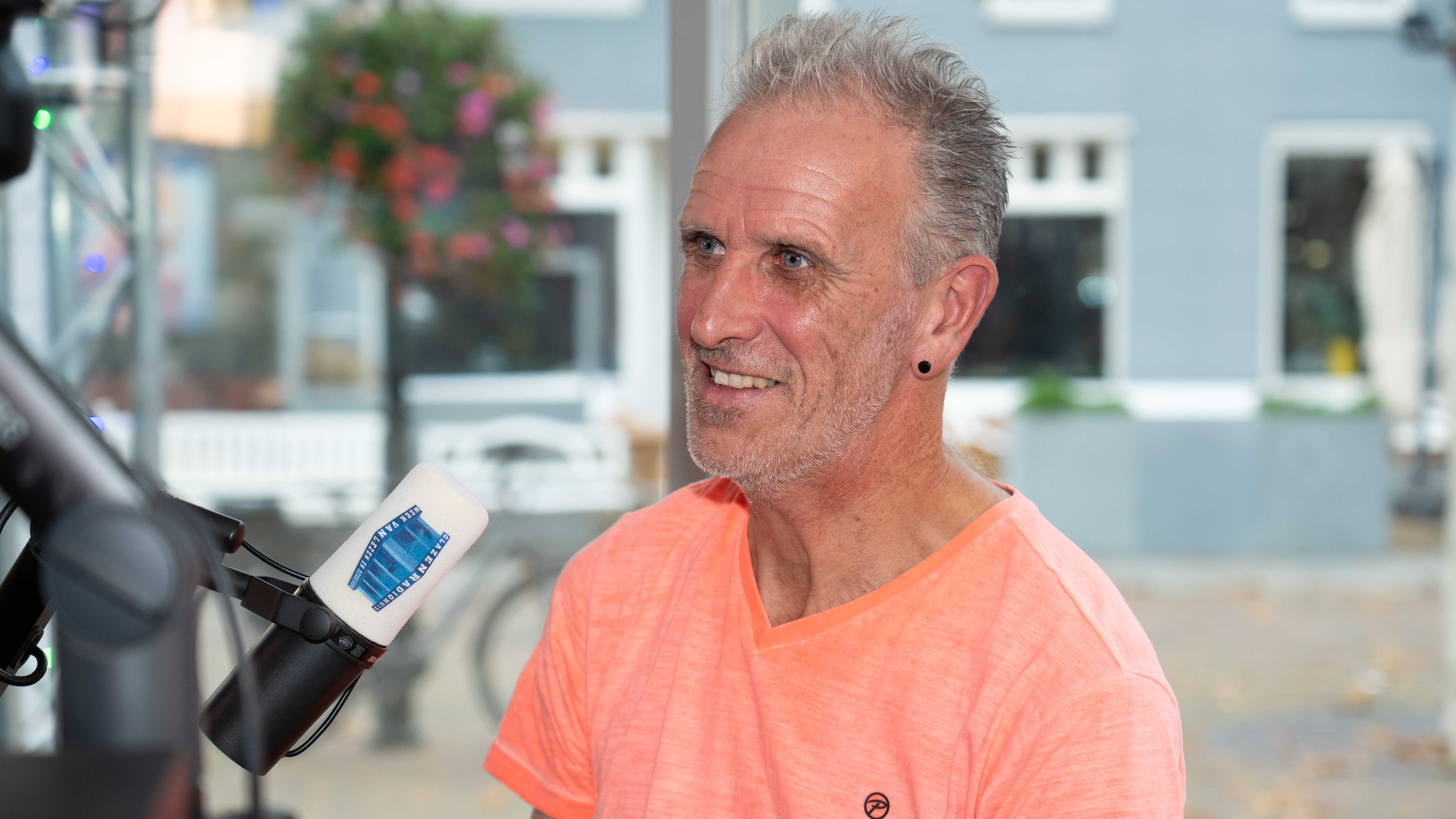 [VIDEO] Eric van Denbosch te gast bij het Glazen Radiohuis