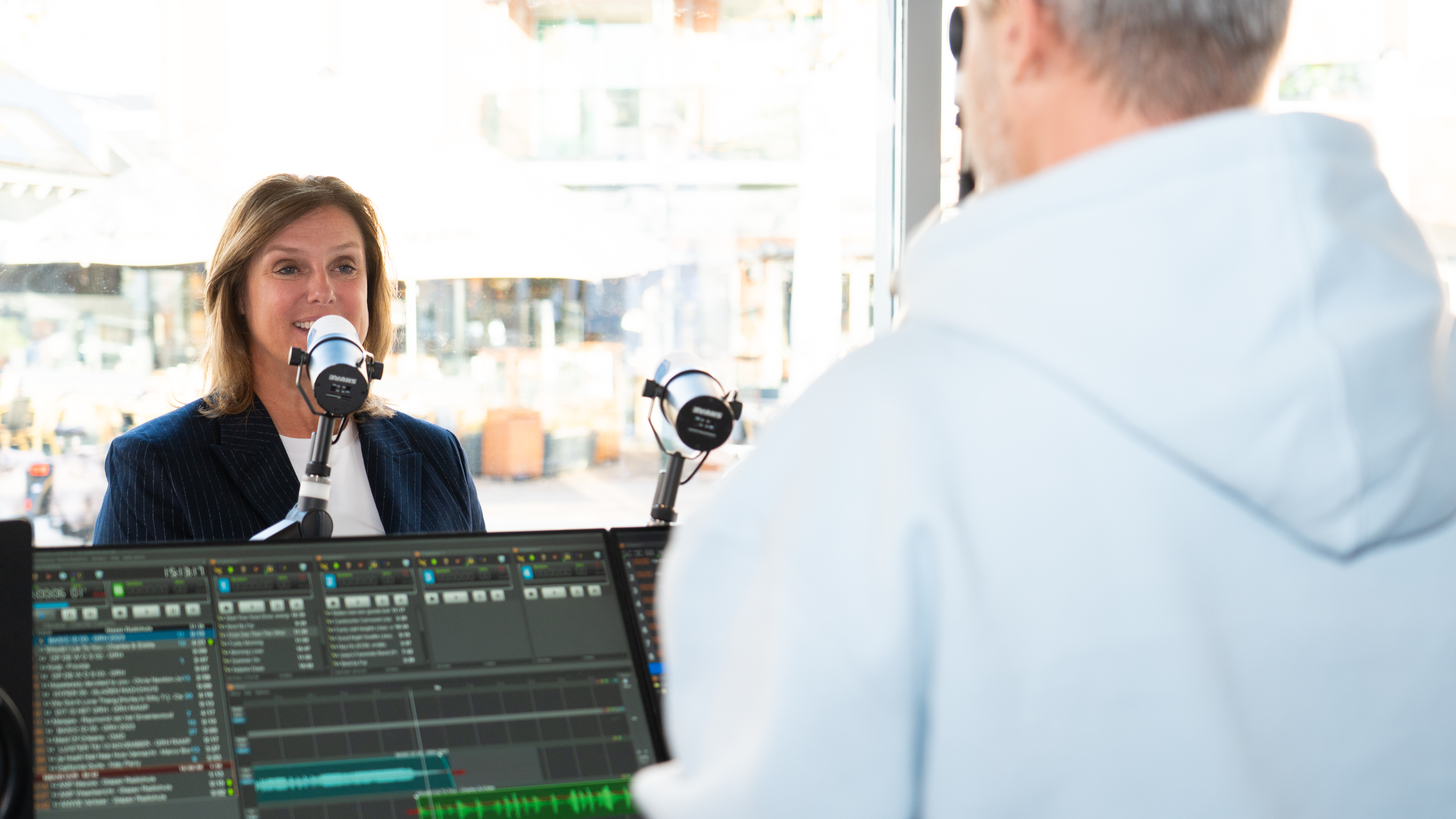 [VIDEO] Cindy Roeling te gast bij het Glazen Radiohuis