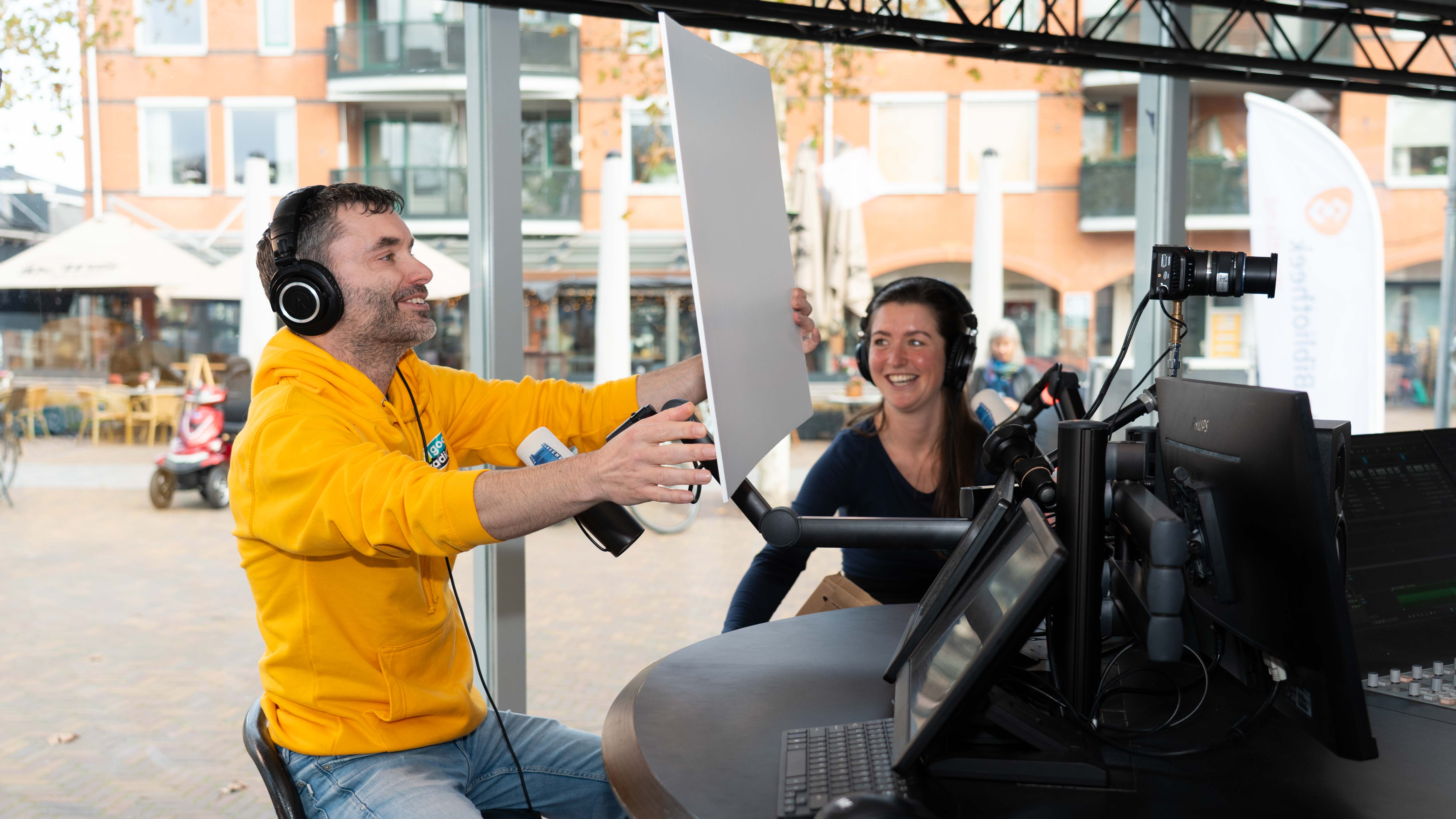 [VIDEO] Sanne Sprong te gast bij het Glazen Radiohuis